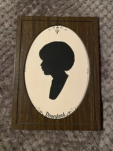 Disneyland Silhouette Studio Shop Souvenir 1977 Main Street, U.S.A. Walt Disney - Picture 1 of 3