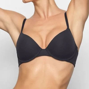 Neu mit Etikett Skims Onyx schwarz 42DDDD 42G passt jedem T-Shirt-BH verstellbar Bügel - Bild 1 von 9