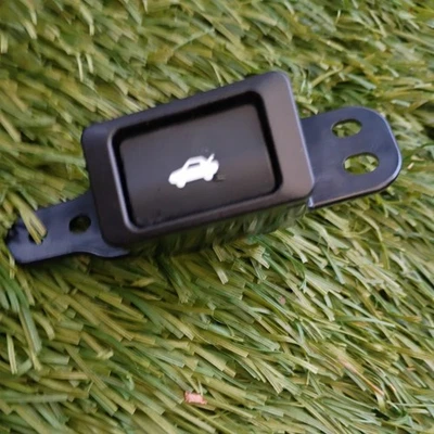 INTERRUPTOR CONSOLA TABLERO LEXUS GS350 2014 14 5544630260 1167473 Foto 1 de 4