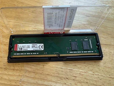 Kingston ValueRAM 8GB DDR4 SDRAM Memory Module (KVR26N19S6/8) - Image 1 of 2