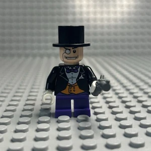 LEGO Minifigure - The Penguin - Dark Purple Short Legs - bat010 - Imagen 1 de 2
