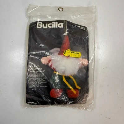 Kit de enfeite Bucilla Fuzzy Gnome #48628 lacrado fechado kit de artesanato vintage - Imagem 1 de 4