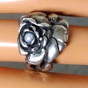 Vintage Artisan 925 Repousse Sterling Silver & Genuine Pearl Accent Ring Size 7 - Picture 1 of 8