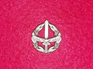 INSIGNIA DE COMBATE RAAF - REAL FUERZA AÉREA AUSTRALIANA - PIN PLATEADO TAMAÑO COMPLETO NUEVO - Imagen 1 de 1