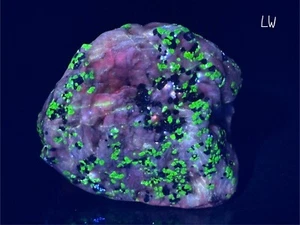 Sphalerite Calcite Willemite Franklinite UV Fluorescent Sterling Hill NJ #45 - Picture 1 of 10