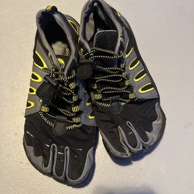 9 Body Glove Barefoot Warrior 3T Black Yellow Bungee Front Trail Water Sneakers - Image 1 of 4