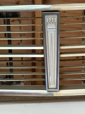 Б/у оригинальная полная решетка для Ford 1970 Custom Galaxie 500 Police 70 (G169SR) - Изображение 1 из 4