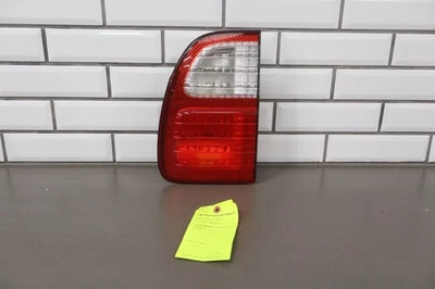 98-02 Lexus LX470 pasajero derecho interior (montado en el portón trasero) luz trasera lámpara Foto 1 de 4