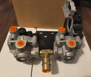 Electroválvula Haldex N-4299 NSN 4810-01-512-3804 control de freno de aire fabricante de equipos originales NOS - Imagen 1 de 10