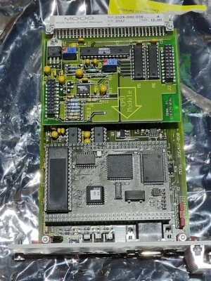 MOOG D124-040-010 Servo Controller B95458001  - Image 1 of 4