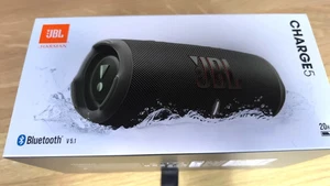 JBL Charge 5 Portable Bluetooth Speaker - JBL-CHARGE-5-GREEN - Picture 1 of 7