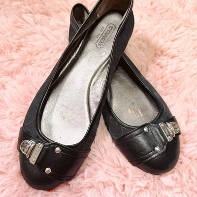 Zapatos planos Daphne talla 7 firma c  Foto 1 de 4