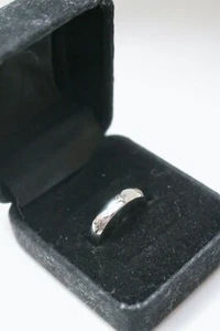 Steel by Design Neu im Karton moderner Stern Bandring Größe 7 QVC Vintage-inspirierter Schmuck - Bild 1 von 9