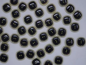 10 Square Black iridescent Colorful Accents Acrylic 2-Hole Button 23mm B67-6 - Picture 1 of 8