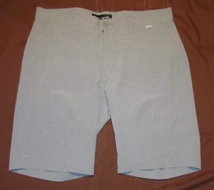 Travis Mathew Mens Chino Shorts, Gray Checkered, Poly/Cotton/Spandex Size 34 EUC - Picture 1 of 4