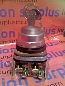 800T-E14 SER.T KEYLOCK PUSH BUTTON *NEW! QUANTITY!! - Picture 1 of 1