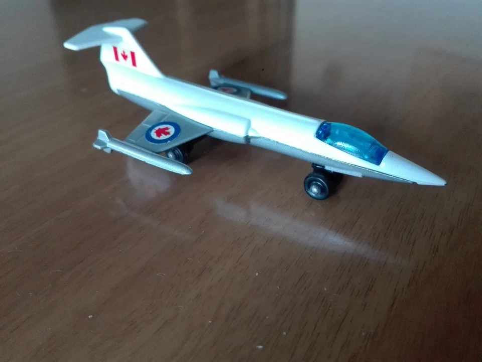 MATCHBOX SP5 STARFIGHTER F-104 jet-1973 in ottime condizioni - Immagine 1 di 1