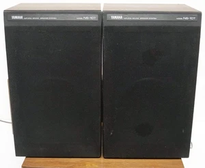 Pair of Yamaha NS-10T Natural Sound Speakers System Walnut - Picture 1 of 21