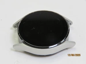 Samsung Galaxy Watch4 SM-R860 40mm Boîtier en aluminium - Argent [DP399] - Photo 1 sur 5