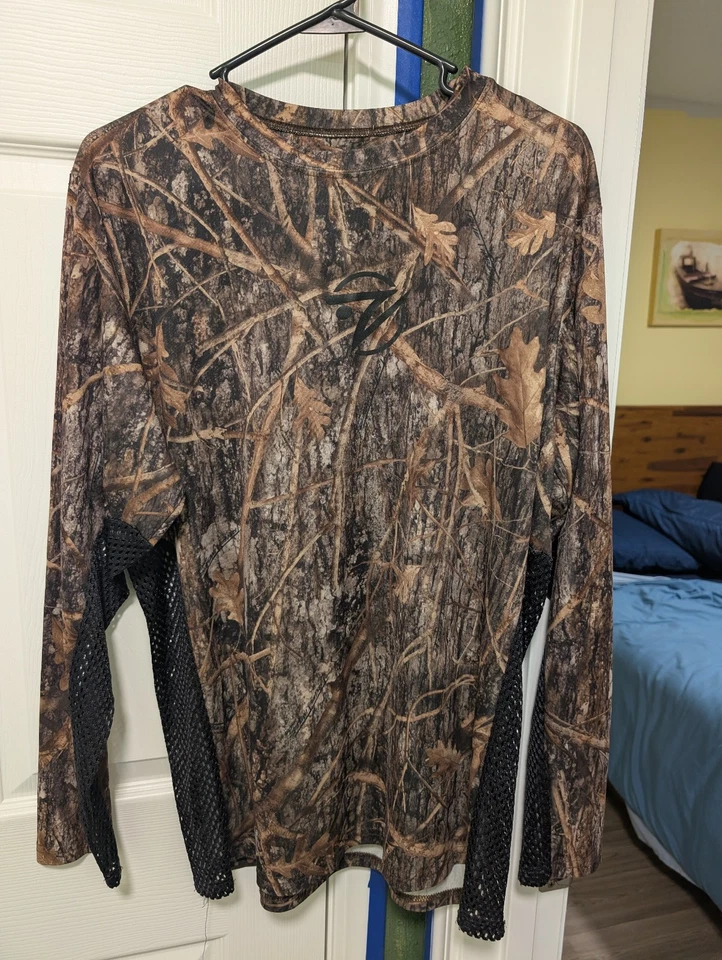 xdri camoflauge gillz - Image 1 of 4