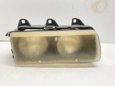 BMW 325I 1992-1999 MONTAJE FARO LATERAL DERECHO MENSAJERO FABRICANTE DE EQUIPOS ORIGINALES, 114-58329B Foto 1 de 4