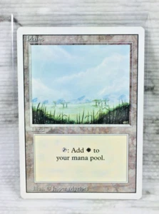 1994 MAGIC THE GATHERING (MTG) PLAINS (B) LAND TCG REVISED EDITION CARD! - Picture 1 of 2