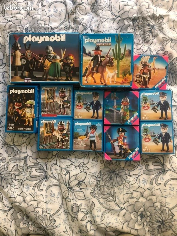 PLAYMOBIL  lot de 12 boites - Photo 1/1