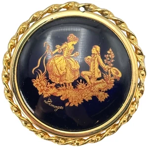 Broche prendedor figuras pareja cortejo Limoges ~2" porcelana azul oro Francia de colección - Imagen 1 de 3