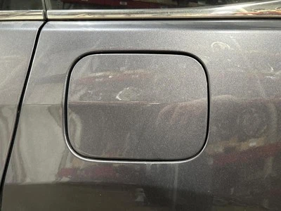 Acura RDX 2018 OEM tanque de combustible trasero puerta solapa acero metálico GY 2013-2017 Foto 1 de 4