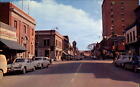 Rue Queen ~ Sault Ste Marie Ontario Canada ~ voitures des années 1950 ~ Tamblyn Drugs