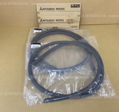 JUEGO DE MOLDURAS DE PUERTA TRASERA INTERIOR PARA MITSUBISHI LANCER EVO 5 CP9A X2p MR184695 - Imagen 1 de 4