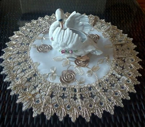 Doily 16 Inch Metallic Gold Rose Lace Victorian Flower - Picture 1 of 4