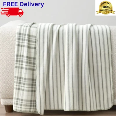 Casual Living Reversible Floral Felpa Tiro Ultra Suave Lavable a Máquina 50"x70" Foto 1 de 4