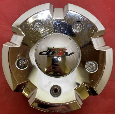 UNA RUEDA MOTRIZ USADA CROMADA TAPA CENTRAL PERSONALIZADA 6450-15 / S702-09 10628 Foto 1 de 4