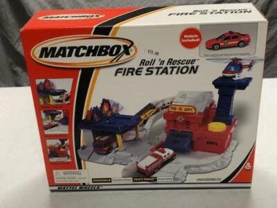Matchbox Police Station Roll n Rescue with Police Car NEW - Image 1 of 4