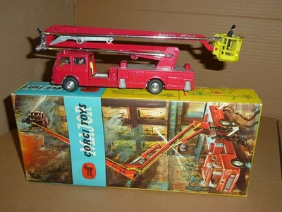 Corgi Major Toys No. 1172. Simon Snorkel Fire Engine. With Original Box . - Image 1 of 4