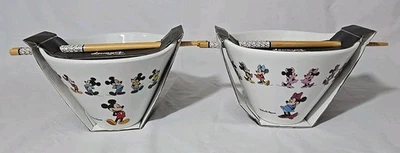 Набор чаш и палочек для еды Disney Mickey And Minnie Mouse Evolution Since 1928 Ramen - Изображение 1 из 4