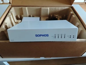 Sophos SG 115 Rev.3 4 puertos Gigabit Firewall Managed, SFOS 20, incl. fuente de alimentación - Imagen 1 de 3