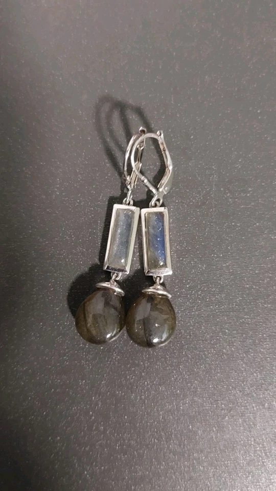 Schöne Ohrringe aus 925 Silber mit Labrodorit Sogni D'oro aus Nachlass  - Bild 1 von 4