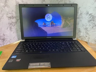 Toshiba Tecra R950 - i5-3230m@2.60GHz/128 GB SSD/8 GB RAM/WIN10PRO w/ Power Cord - Image 1 of 4