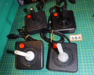 584: Job lot bundle 4x Atari 2600 Official Joystick Controllers SPARES / REPAIR - Picture 1 of 3