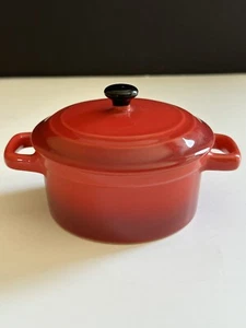Mini Covered Baking Dish Red Stoneware Housewares International 1 Cup - Picture 1 of 18