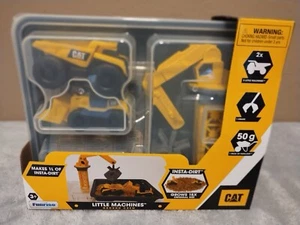 CAT Construction Toys Little Machines Ground Crew Playset with Insta-Dirt - Picture 1 of 15