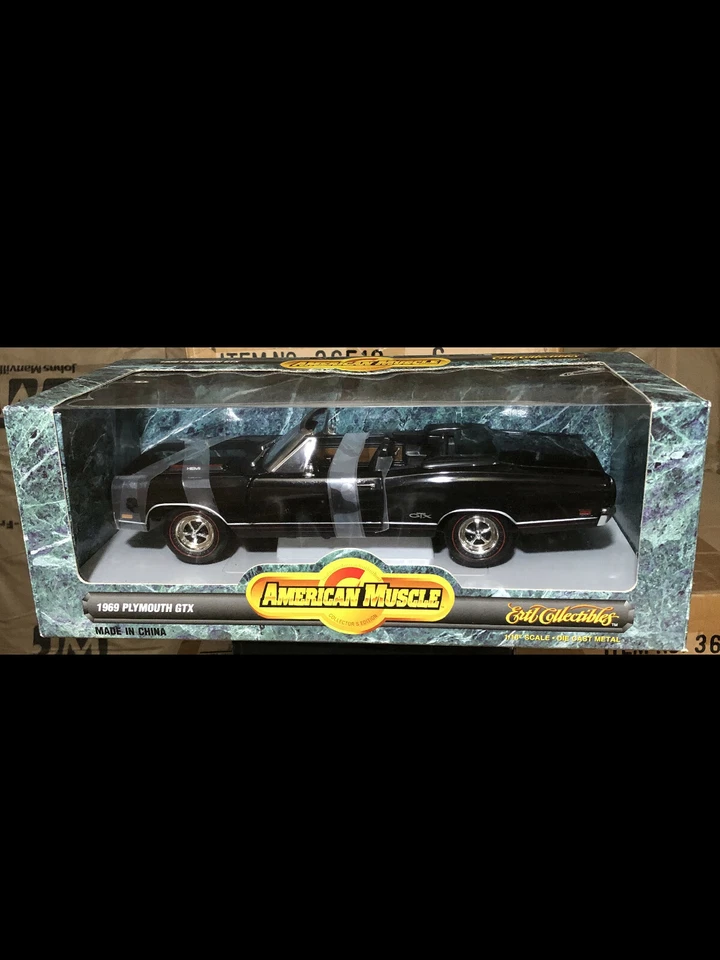 Ertl American Muscle 1/18 Die Cast 1969 Plymouth GTX Convertible 32020 Black