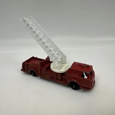 Camión de bomberos vintage Tootsie Toys diecast - escalera aérea hecho en EE. UU. Foto 1 de 4
