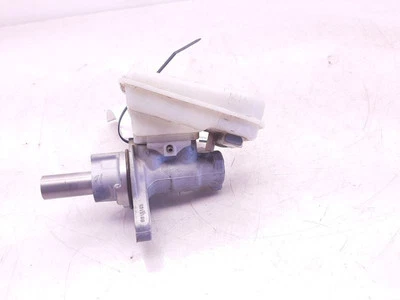 Brake Master Cylinder 1.6L Fits 2011-2019 FORD FIESTA AE8Z2140G - Изображение 1 из 4