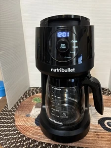 Cafetera Nutribullet para cesta de café molida 12 tazas olla cable almacenamiento LEER - Imagen 1 de 15