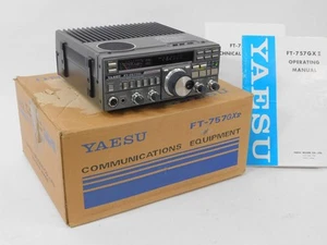Yaesu FT-757GXII Vintage Ham Radio Transceiver + Manuals + Box (works well) - Zdjęcie 1 z 12