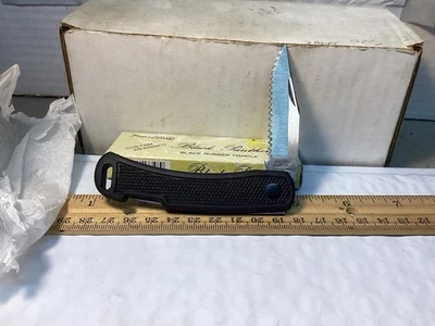 FACA DE BOLSO VINTAGE FROST JAPAN BLACK PANTHER. LÂMINA SERRILHADA COMPLETA NA CAIXA - Imagem 1 de 4