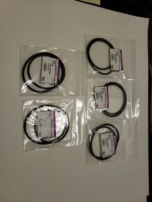 Lot Of 5 Hitachi A810220 O-Ring - Image 1 of 3
